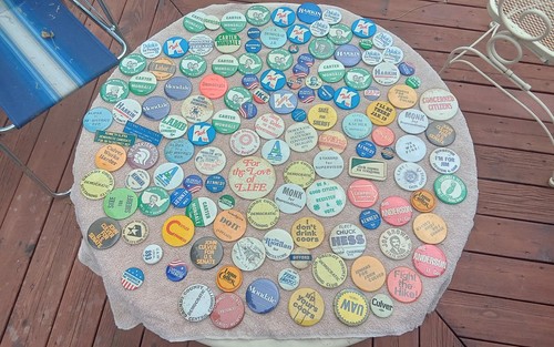 Campaign buttons lot - campaign,